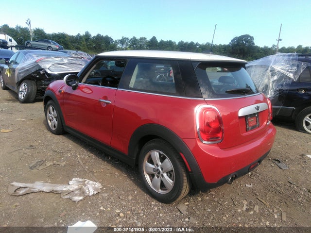 2015 MINI COOPER HARDTOP VIN: WMWXM5C5XFT937997