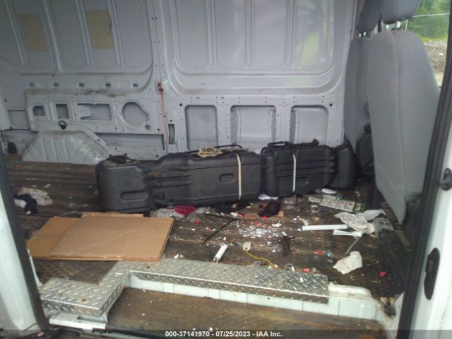 1FTNR2CVXFKA85750 Ford TRANSIT CARGO VAN