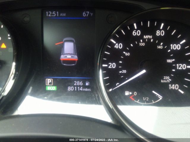 KNMAT2MV4JP541302 Nissan ROGUE SV