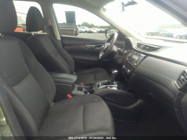 KNMAT2MV4JP541302 Nissan ROGUE SV