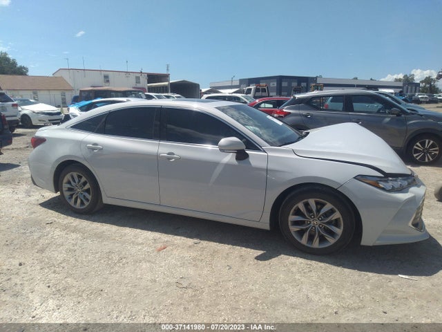 2022 TOYOTA AVALON XLE VIN: 4T1AZ1FB2NU071382