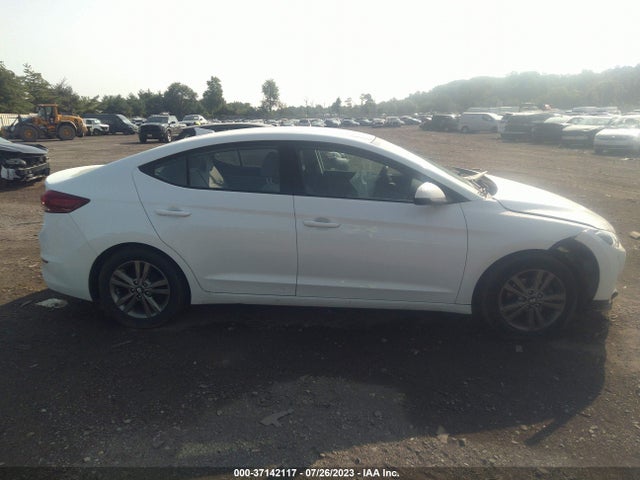 2017 HYUNDAI ELANTRA SE VIN: 5NPD84LF7HH142670