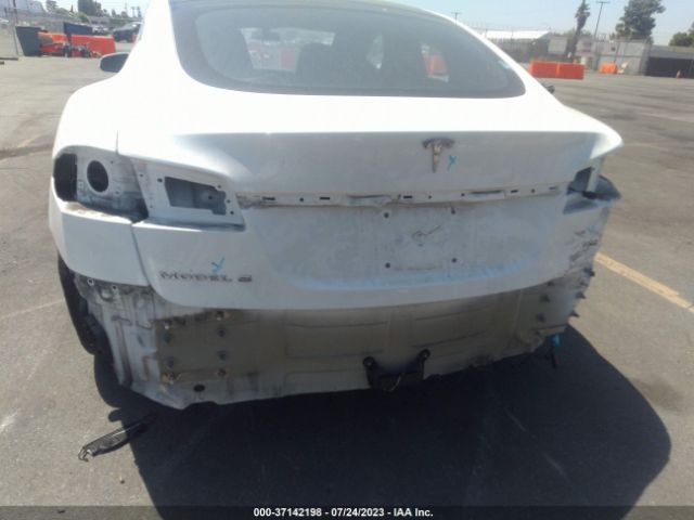 5YJSA1E20JF268782 Tesla Model S 75d/100d/p100d