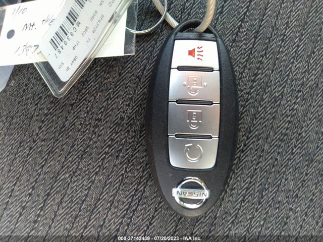 2021 NISSAN ROGUE SV VIN: 5N1AT3BA1MC830487