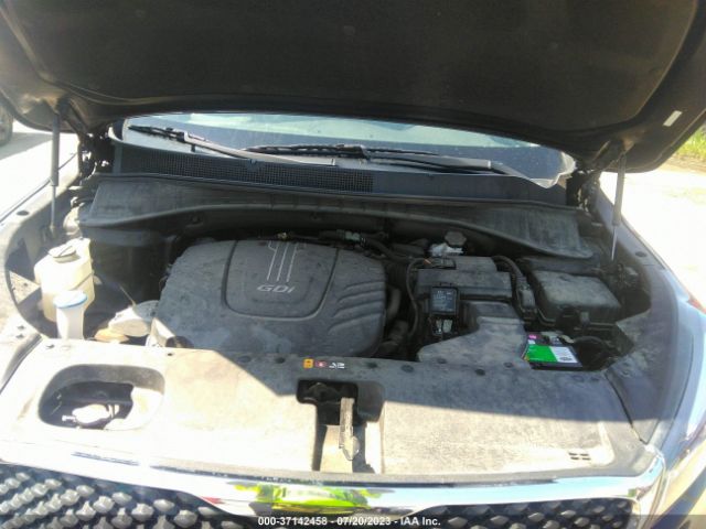 5XYPGDA51JG420518 KIA Sorento Lx V6