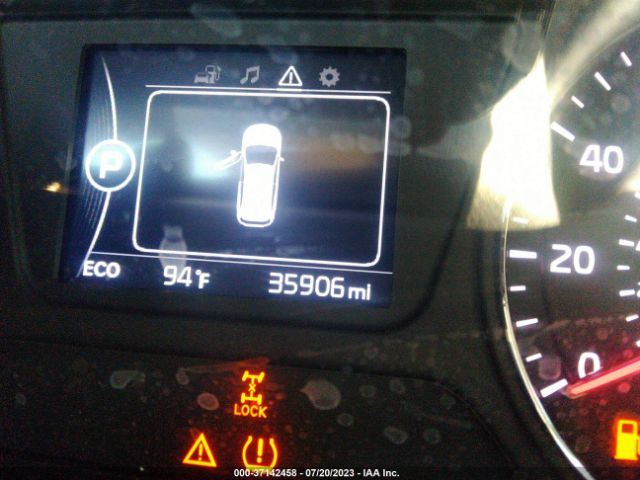 5XYPGDA51JG420518 KIA Sorento Lx V6