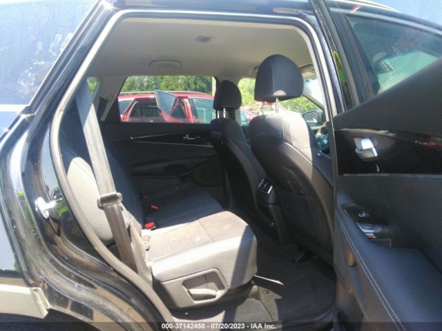 5XYPGDA51JG420518 KIA Sorento Lx V6