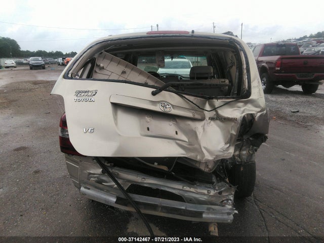 2005 TOYOTA HIGHLANDER VIN: JTEDP21AX50048270