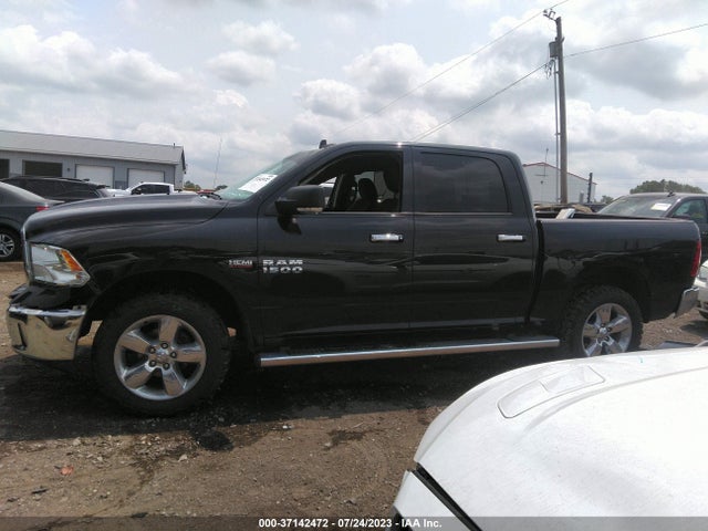 2016 RAM 1500 BIG HORN VIN: 3C6RR7LT0GG360779