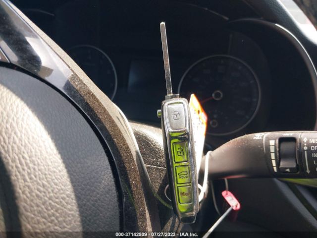 3KPF34AD2KE013532 KIA FORTE S