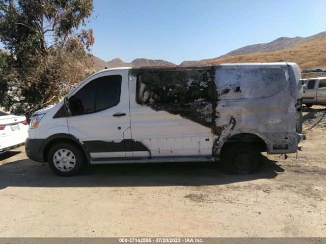 1FTBR1Y89MKA25407 Ford TRANSIT CARGO VAN