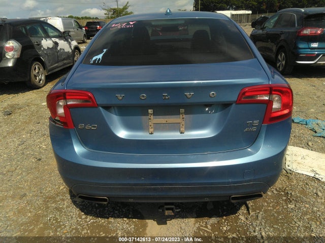 2014 Volvo S40, VIN: YV1612FH3E2271348