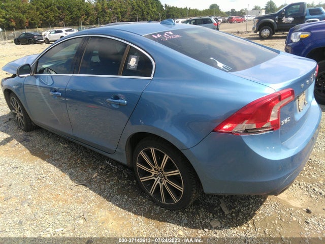 2014 Volvo S40, VIN: YV1612FH3E2271348
