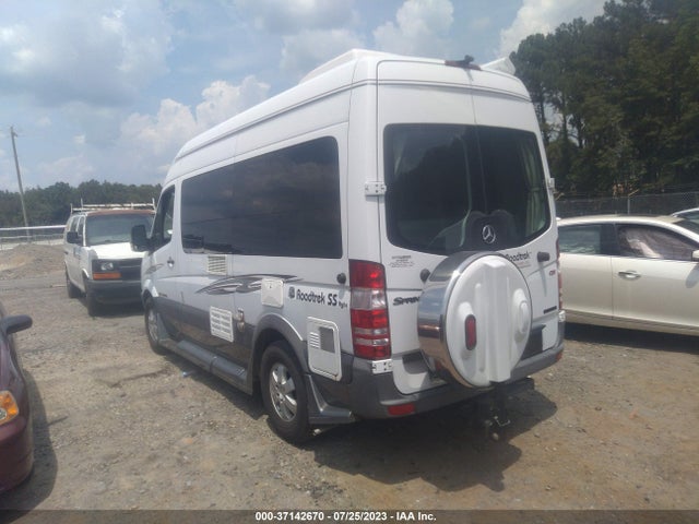 2010 FREIGHTLINER SPRINTER 2500 VIN: WDYPE7CC6A5495389