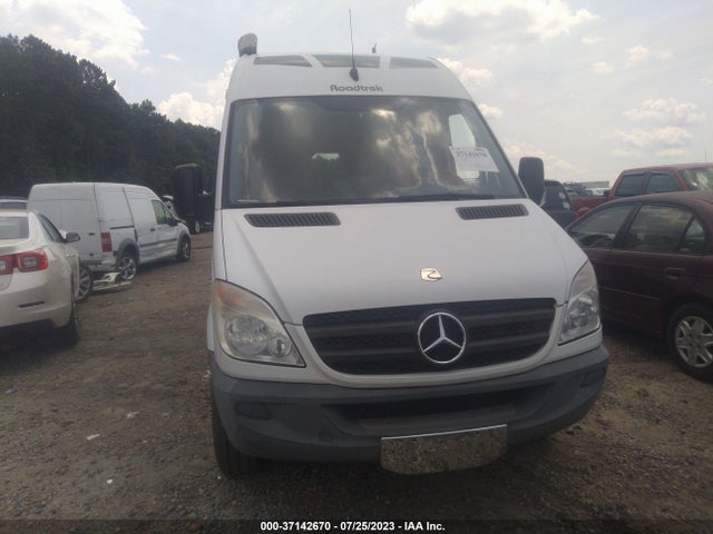 2010 FREIGHTLINER SPRINTER 2500 VIN: WDYPE7CC6A5495389