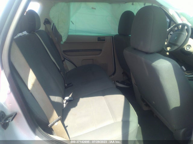 2011 FORD ESCAPE XLS VIN: 1FMCU0C7XBKB66300