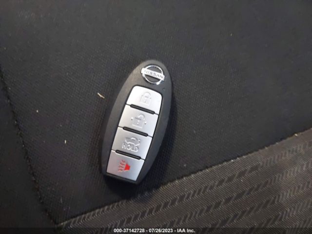 3N1CN8EV9ML859097 Nissan VERSA SV