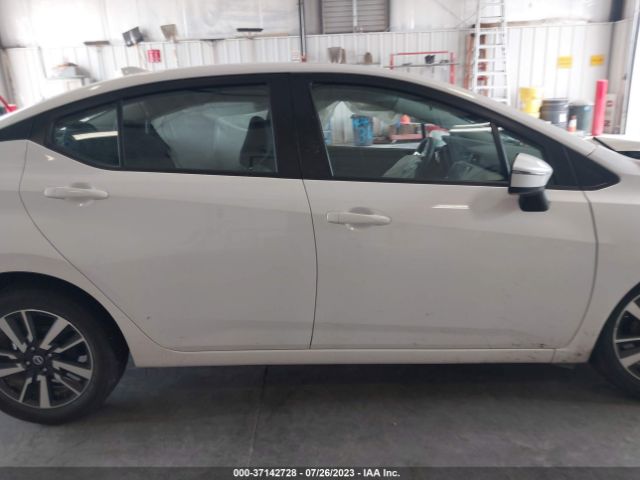3N1CN8EV9ML859097 Nissan VERSA SV