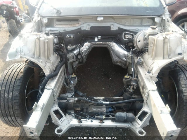 1G6AX5SX5E0177273 Cadillac Cts Sedan Luxury Awd
