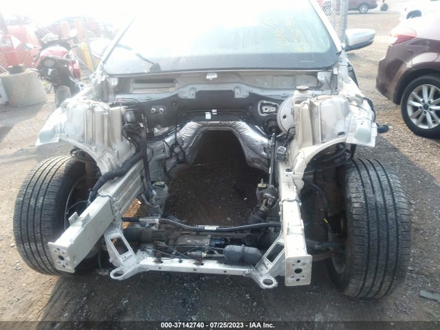 1G6AX5SX5E0177273 Cadillac Cts Sedan Luxury Awd
