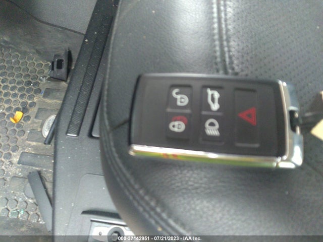 SALEP7EU2P2127720 Land Rover Defender Se