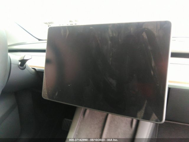 7SAYGAEE8PF616567 Tesla Model Y Long Range