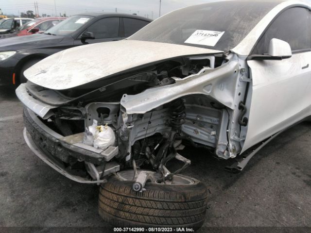7SAYGAEE8PF616567 Tesla Model Y Long Range