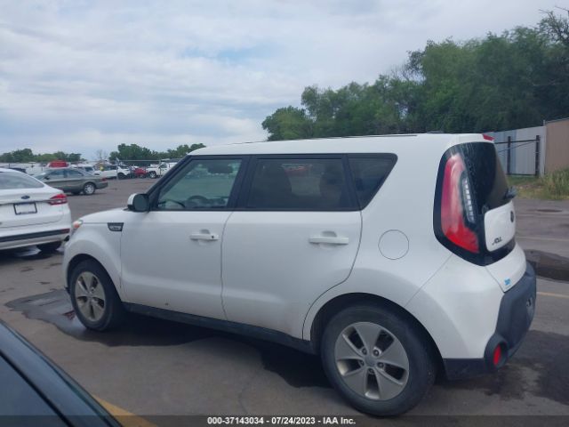 KNDJN2A23F7150430 KIA Soul Base