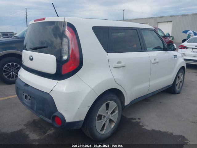 KNDJN2A23F7150430 KIA Soul Base