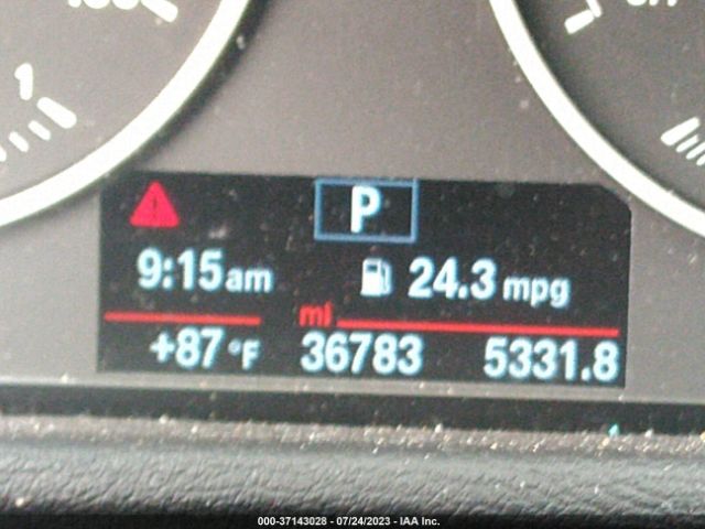 WBXHT3C3XJ5K29231 BMW X1 Xdrive28i