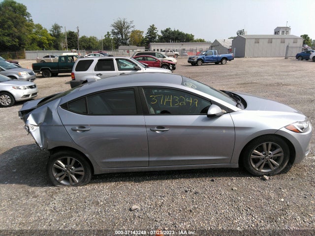 2017 HYUNDAI ELANTRA SE VIN: 5NPD84LF6HH171769