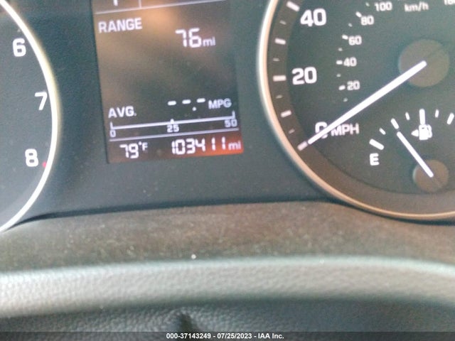 2017 HYUNDAI ELANTRA SE VIN: 5NPD84LF6HH171769