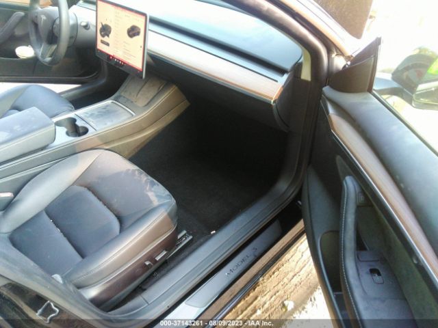 5YJ3E1EA1PF413675 Tesla MODEL 3