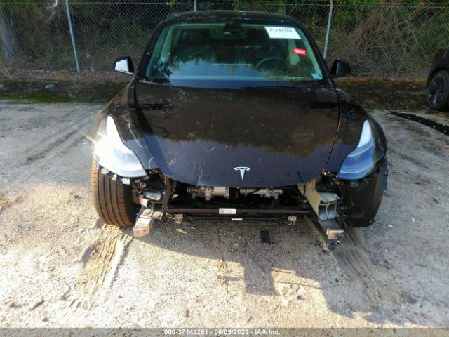 5YJ3E1EA1PF413675 Tesla MODEL 3
