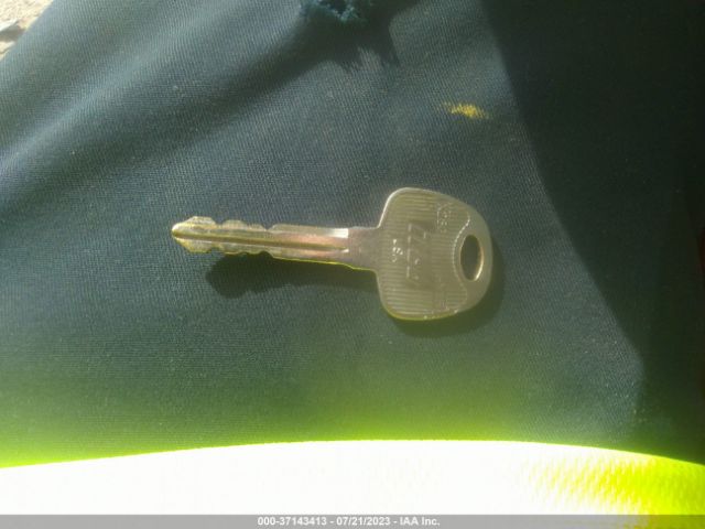 KNAFX4A60E5213733 KIA FORTE LX