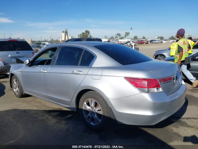 2011 HONDA ACCORD SDN LX-P VIN: 1HGCP2F44BA026162