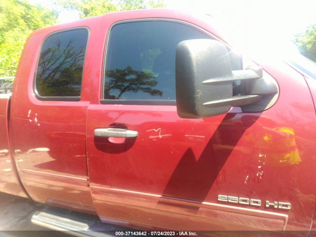 2013 CHEVROLET SILVERADO 2500HD LT VIN: 1GC2KXCG5DZ168710