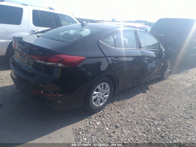 2018 HYUNDAI ELANTRA SE VIN: 5NPD74LF2JH386963