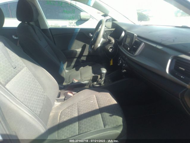3KPA24AB1JE072100 KIA RIO LX