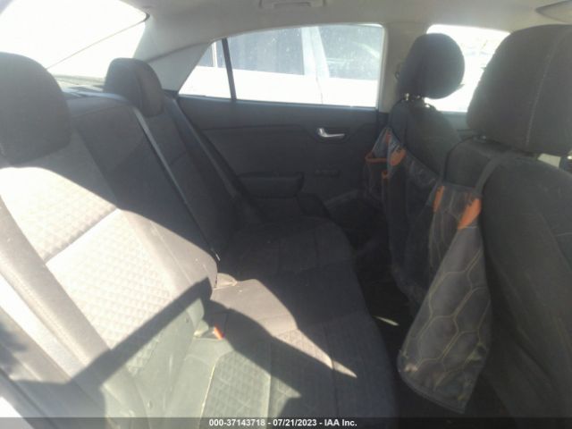 3KPA24AB1JE072100 KIA RIO LX