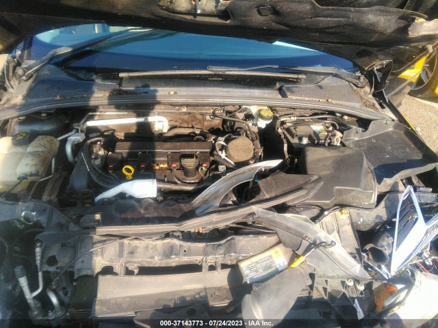 2013 FORD FOCUS SE VIN: 1FADP3K2XDL376051