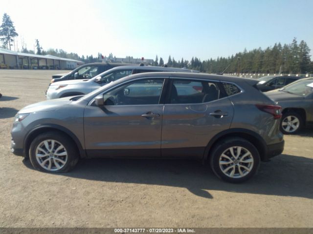 JN1BJ1AW8MW661134 Nissan Rogue Sport S