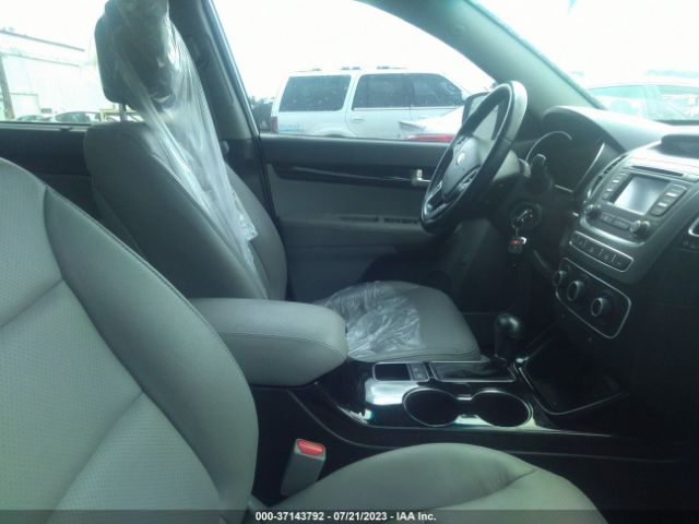 5XYKTCA64FG636279 KIA SORENTO LX