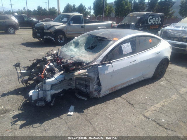Tesla MODEL 3 2023 5YJ3E1EA6PF517806 Image 2