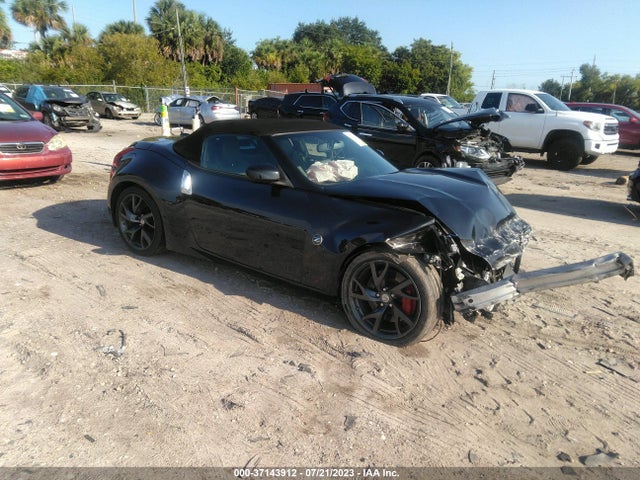 2017 Nissan Z, VIN: JN1AZ4FH8HM940164
