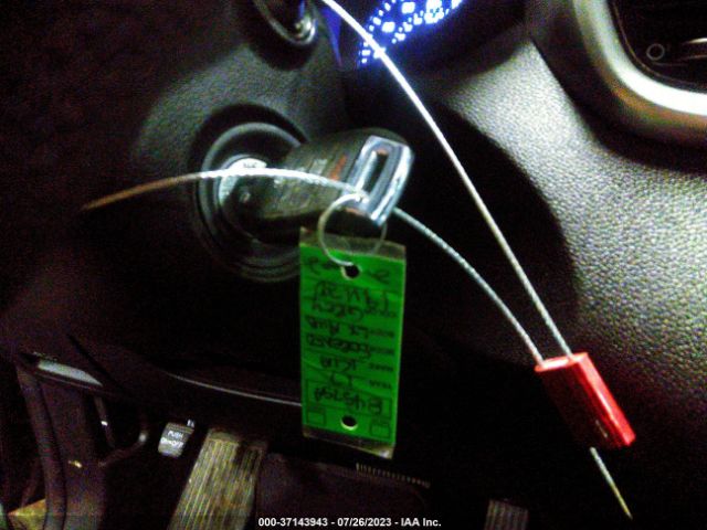 5XYPGDA56HG191120 KIA Sorento Lx V6