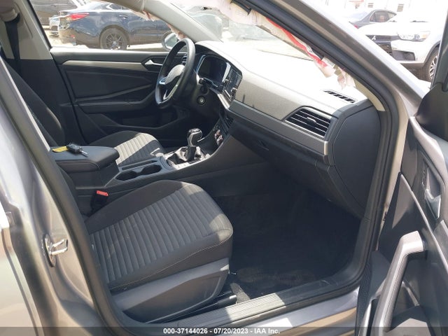 3VWCM7BU9NM003930 Volkswagen JETTA S