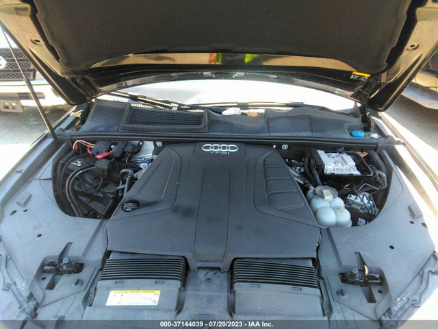 WA1LHAF71HD039002 Audi Q7 Premium Plus