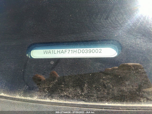 WA1LHAF71HD039002 Audi Q7 Premium Plus
