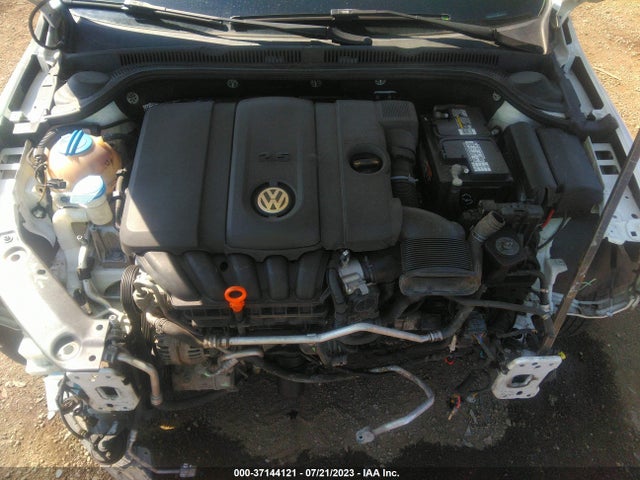 2013 VOLKSWAGEN JETTA SEDAN SE VIN: 3VWDP7AJ9DM360039